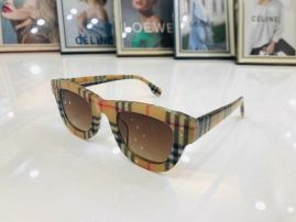 Picture of Burberry Sunglasses _SKUfw47686925fw